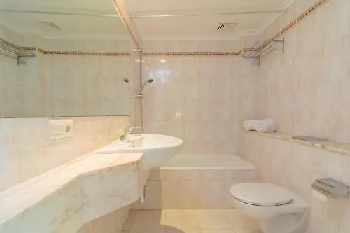 Apartamentos Massanet Canyamel  아파트 까냐멜
