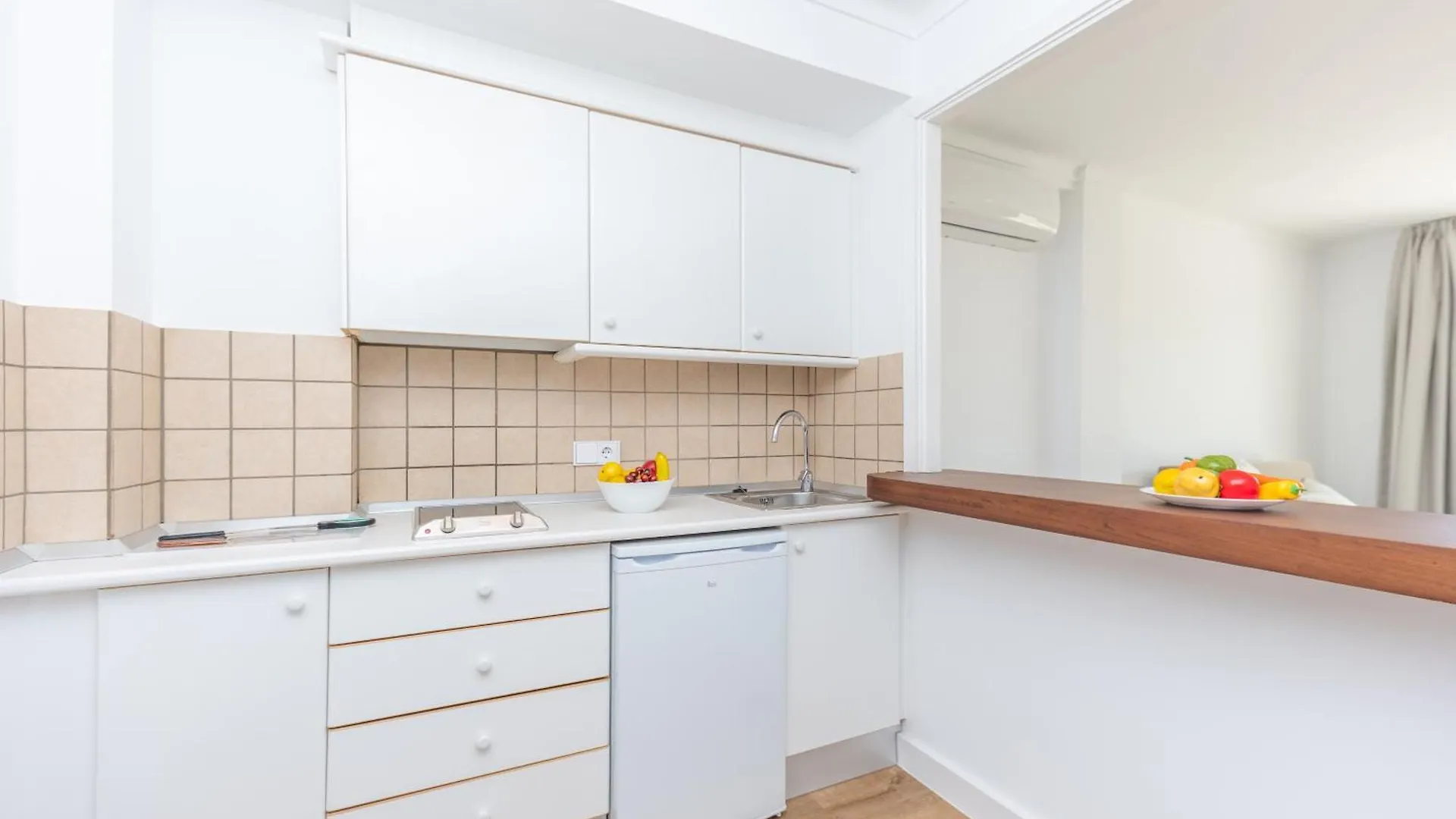 Apartamentos Massanet Canyamel  아파트 까냐멜