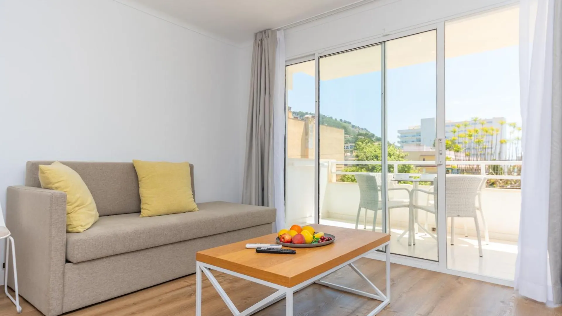아파트 Apartamentos Massanet Canyamel  스페인