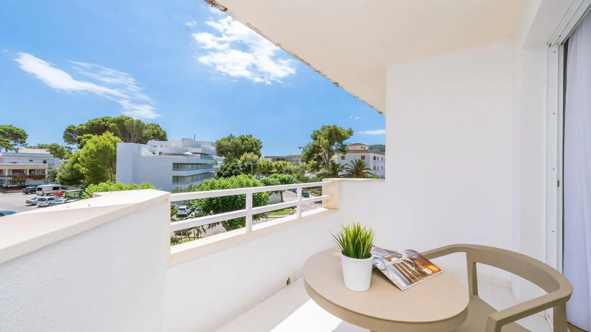 Apartamentos Massanet Canyamel  0*, 까냐멜