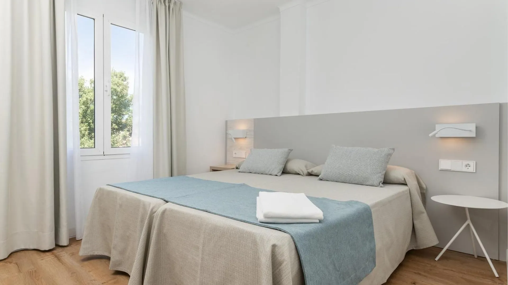 아파트 Apartamentos Massanet Canyamel